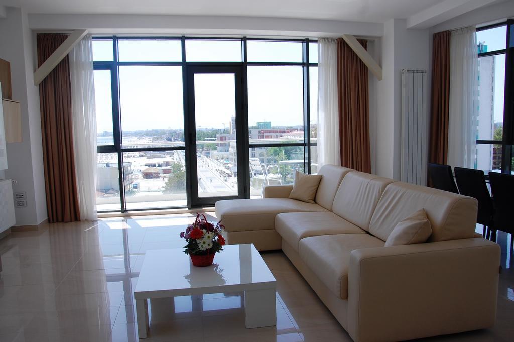 Riviera Residence Apartments Mamaia Ruang foto